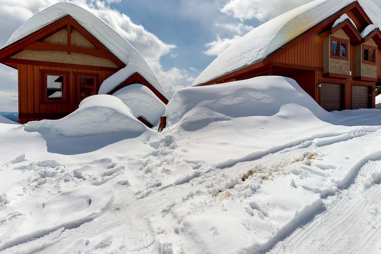 Big White Polar Peakヴィラ エクステリア 写真