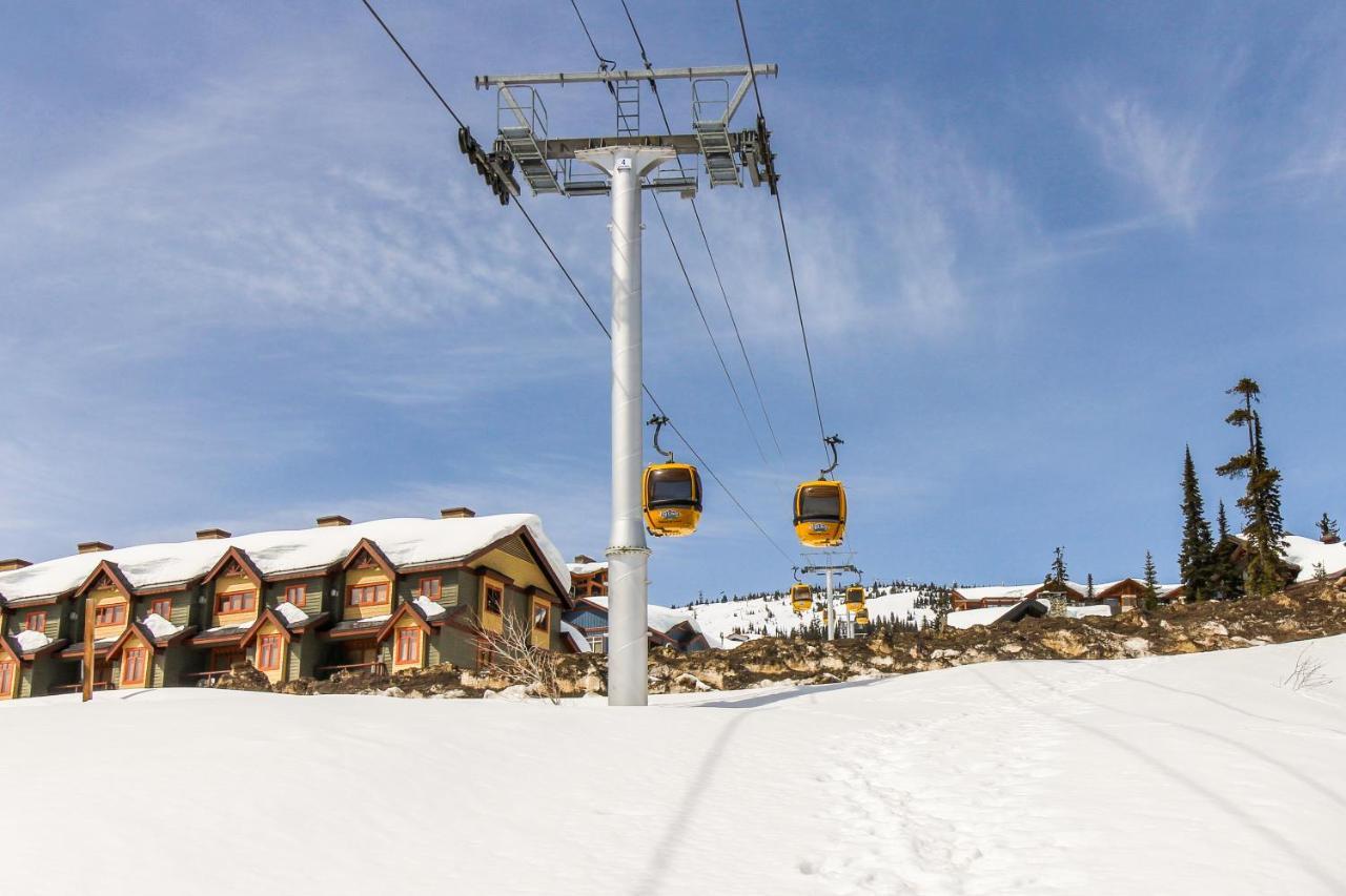 Big White Polar Peakヴィラ エクステリア 写真